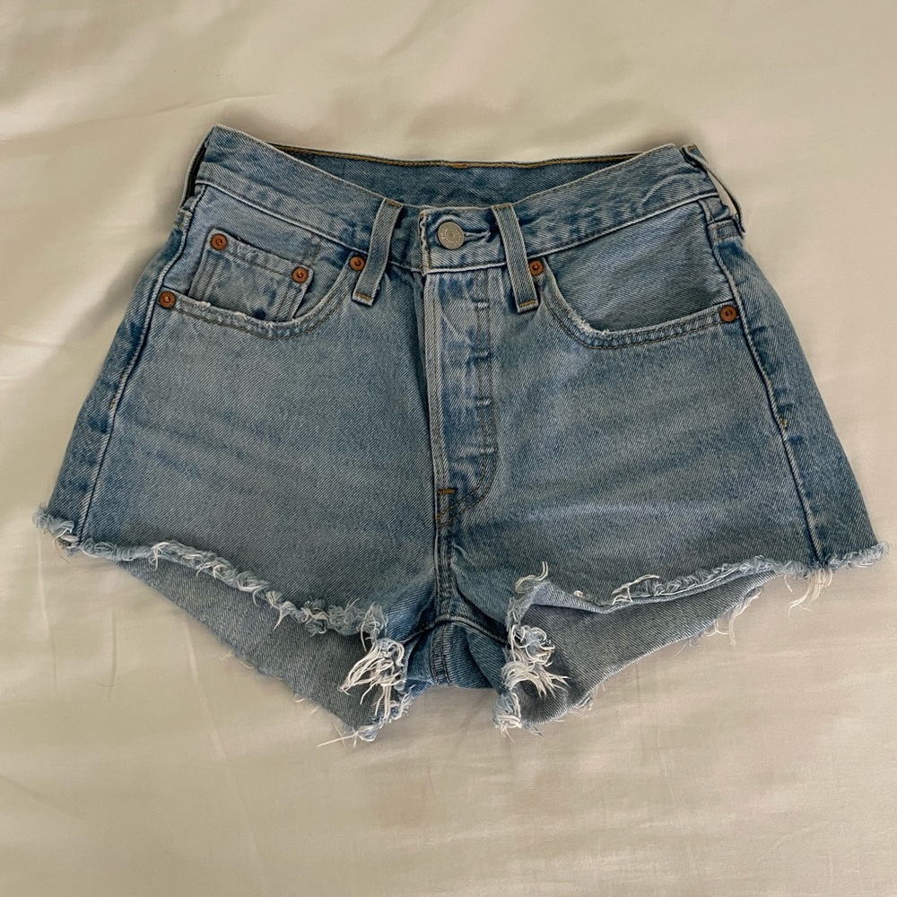 Women’s Levi’s 501 Shorts